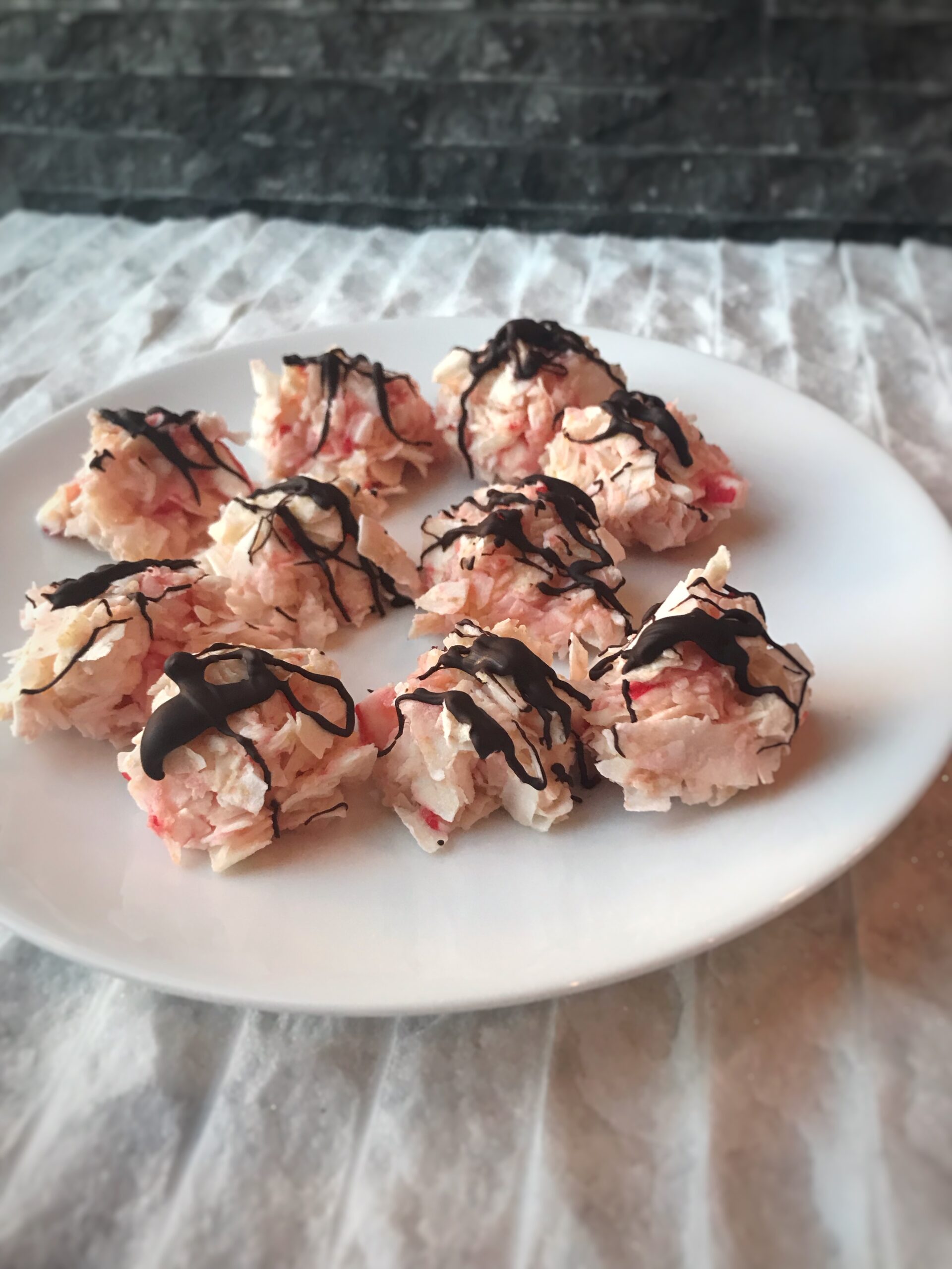 Ground Flaxseed Peppermint Coconut Macaroons - Manitoba Flax Seed ...