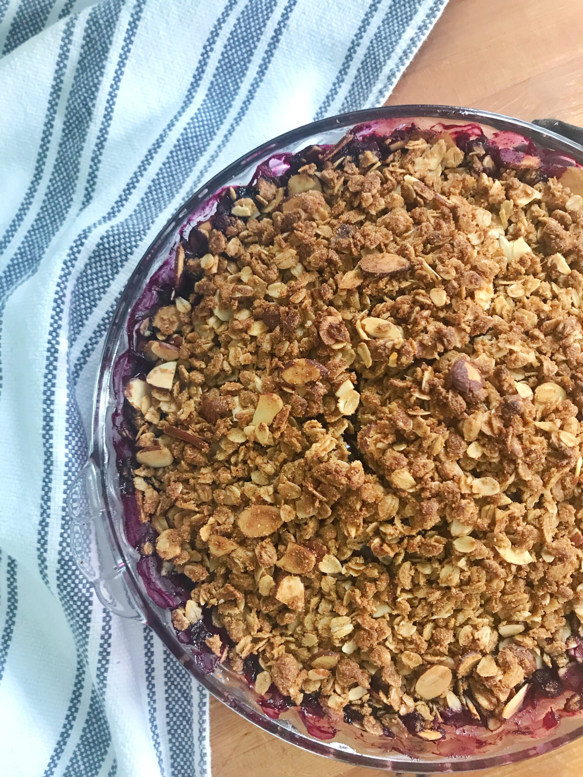 blueberry crumble topping